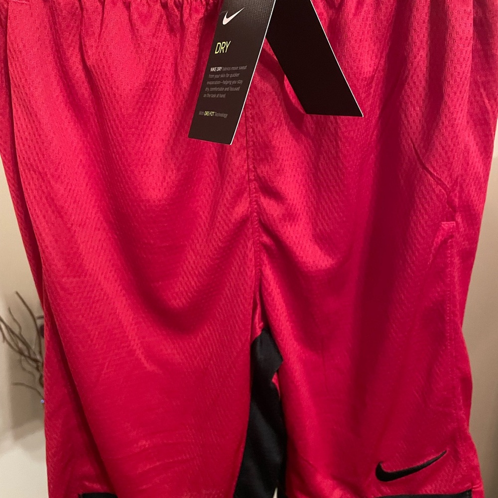 Nike Red Athletic Shorts Lightweight Moisture-Wicking